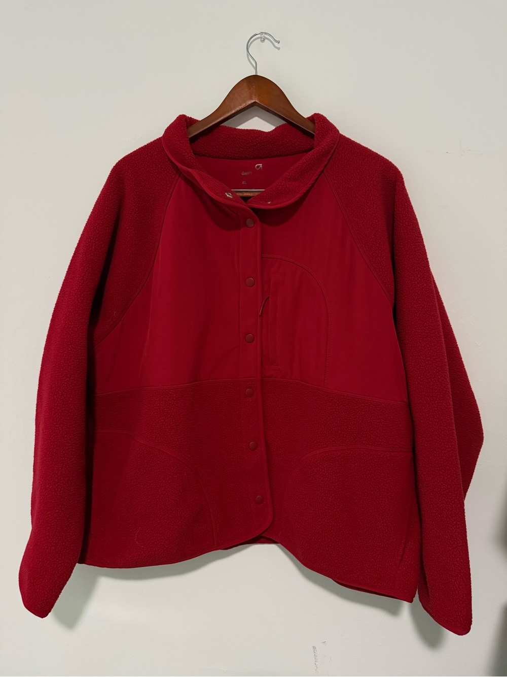 GapFit Red Fleece Jacket Size XL Like New